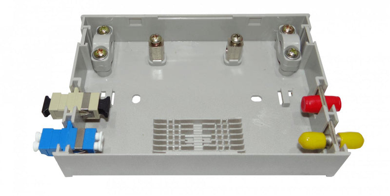 6-Manguito de Paso con 4 CL Rectang IP20 en Caja Clickbox