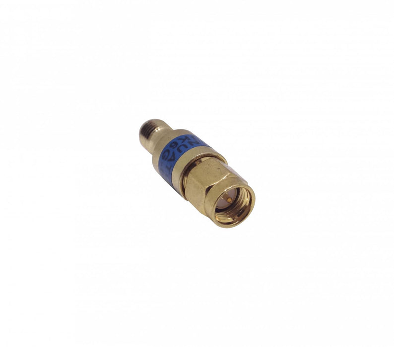Atenuador RF 6dB 2W 0-6GHz SMA-Macho a Clickbox