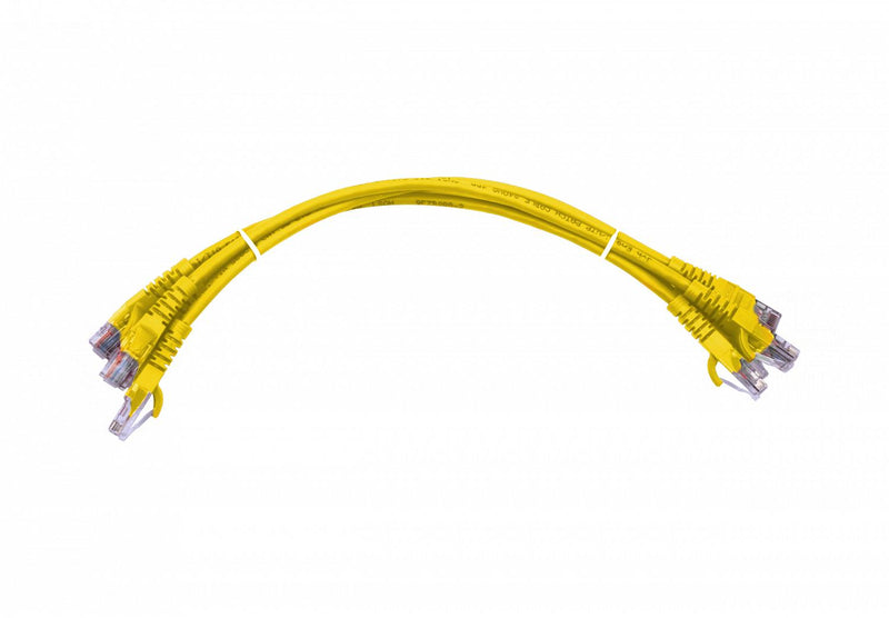 Cable de parche Cat5E amarillo de 30 cm inyectado Clickbox