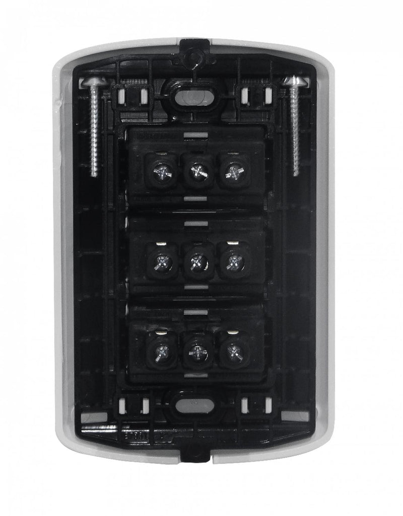 Enchufe BTICINO MODUS 3 Tomas 10A con Base y Tapa Clickbox