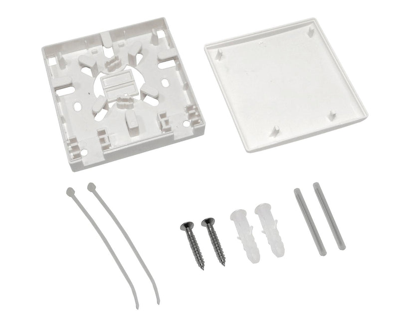 Manguito recto para caja blanca con terminación Clickbox