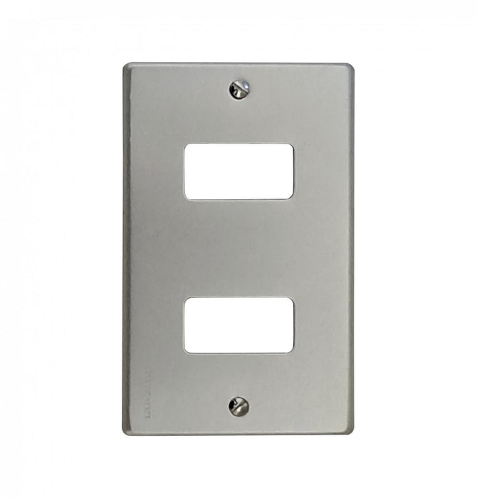 Placa BTICINO 2P Aluminio c/Tornillos Clickbox