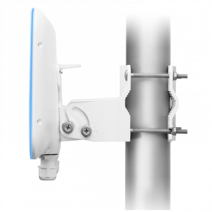 UBIQUITI IP67 1-10G 1-1000 25dBm 5Ghz-4x4 Clickbox